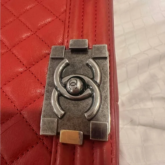 Red Large Chanel Boy Bag GOOD PRICE! - Picture 3 of 8